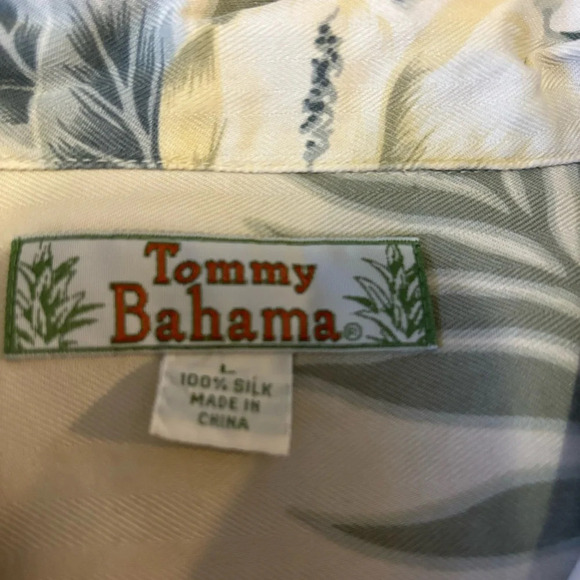Vintage Tommy Bahama Shirt Mens Large Yellow Silk Hawaiian Vacation Button Up - Picture 3 of 5